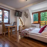 Apartament Aparteo Strzelców Podhalańskich 34 *